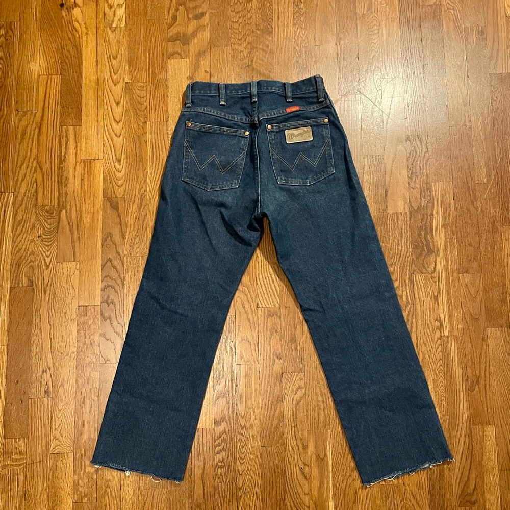 Wrangler High Rise Straight Cropped Jeans